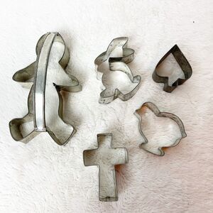 vintage metal cookie cutters